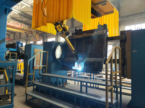 中部槽齒軌座、立板、彎板焊接機器人工作站